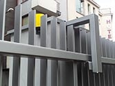 sliding gate
